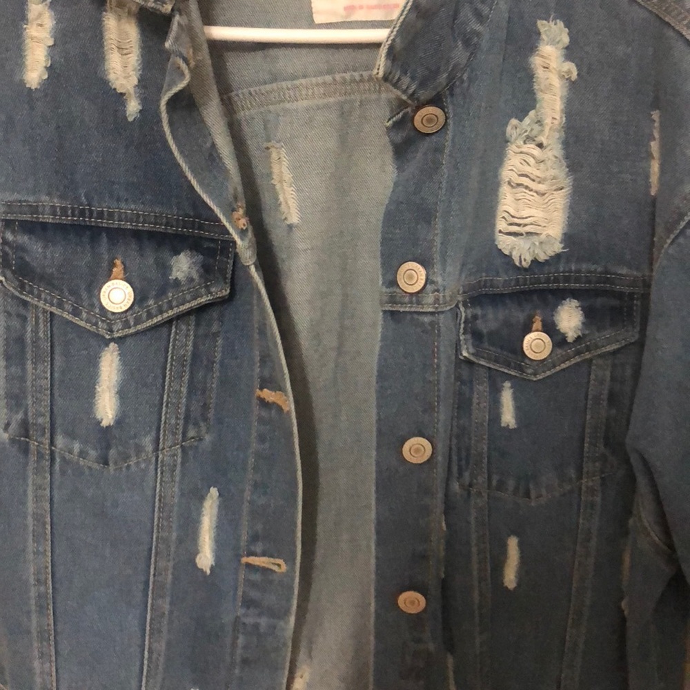 Distressed Denim Jacket 🧥 - Picture 2 of 5